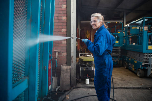Best Factory Floor Cleaning  in Winchester, MO